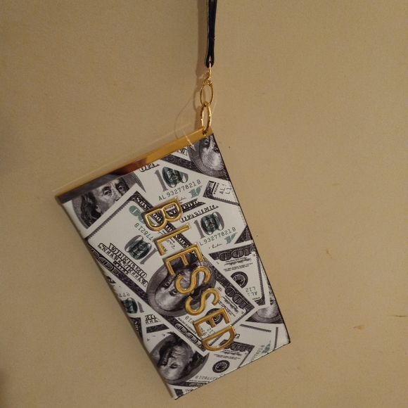 Hand clutch bags - Picture 2 of 2